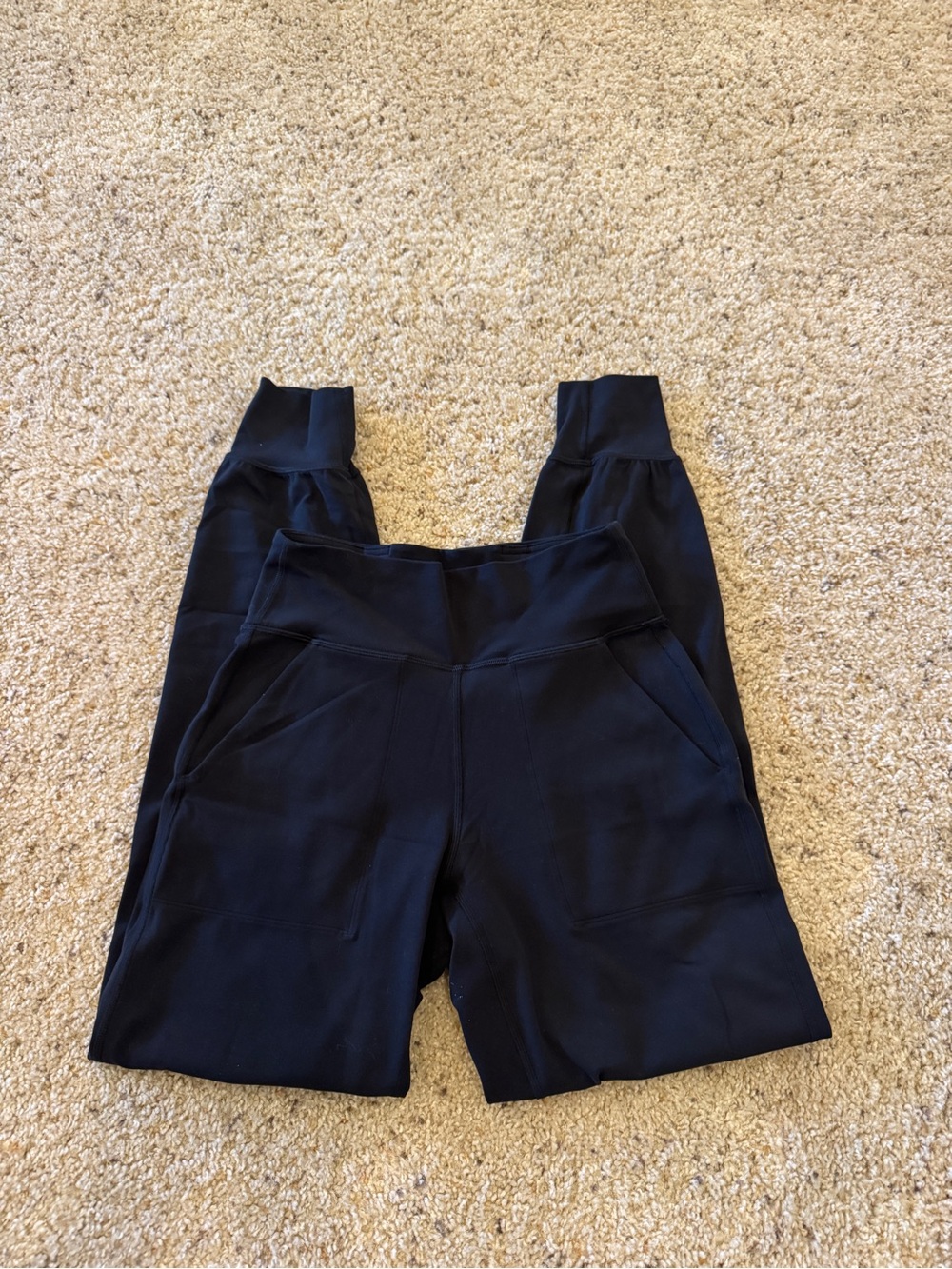 Lululemon align joggers-size 4